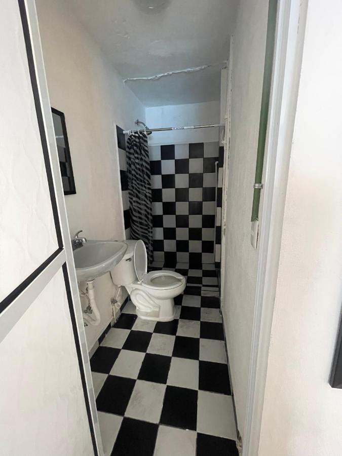Casa Nova 7 Private Bathroom And Room 2 Beds Канкун Екстериор снимка